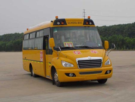 小學(xué)生校車